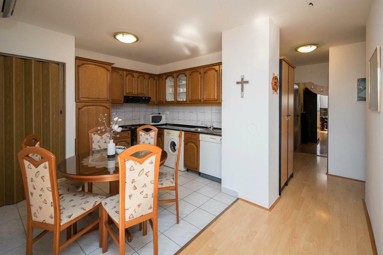Apartman Ruzica ツリクヴェニツァ エクステリア 写真
